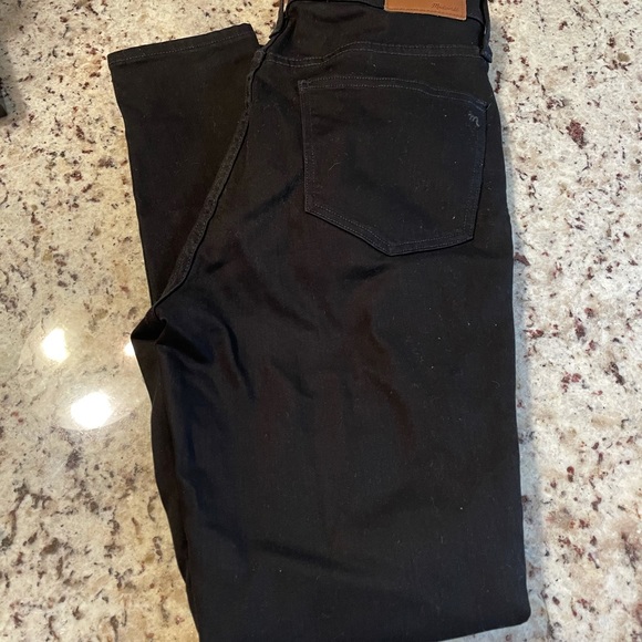 Madewell Skinny High Riser in black - Picture 2 of 6
